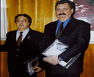 Ícone 1990